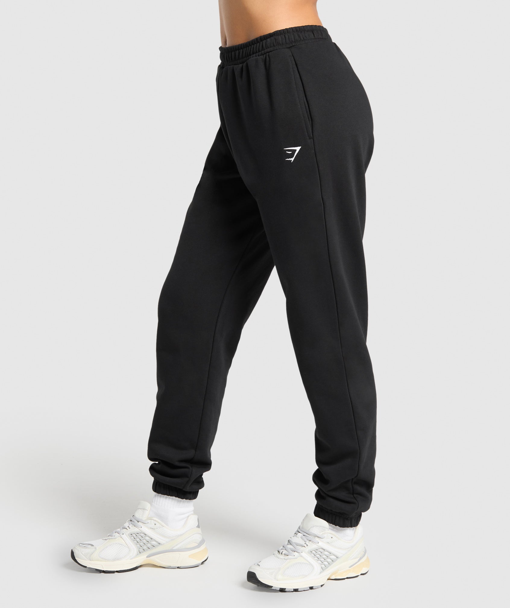 Training Fleece Tall Joggers - Image 3
